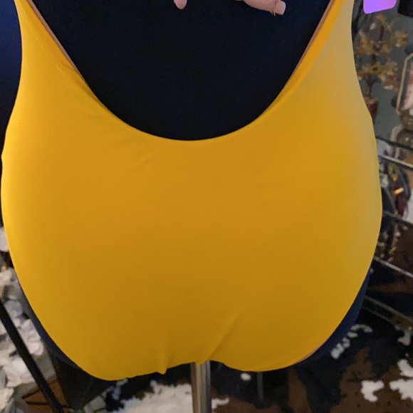 Reversible bathing suit - Picture 5 of 11